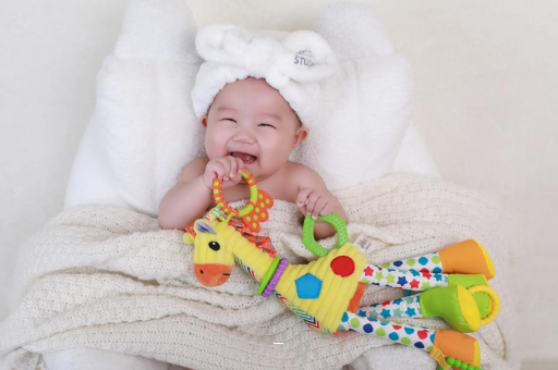 清徐三个月宝宝正确抱姿 清徐三个月宝宝正确抱姿